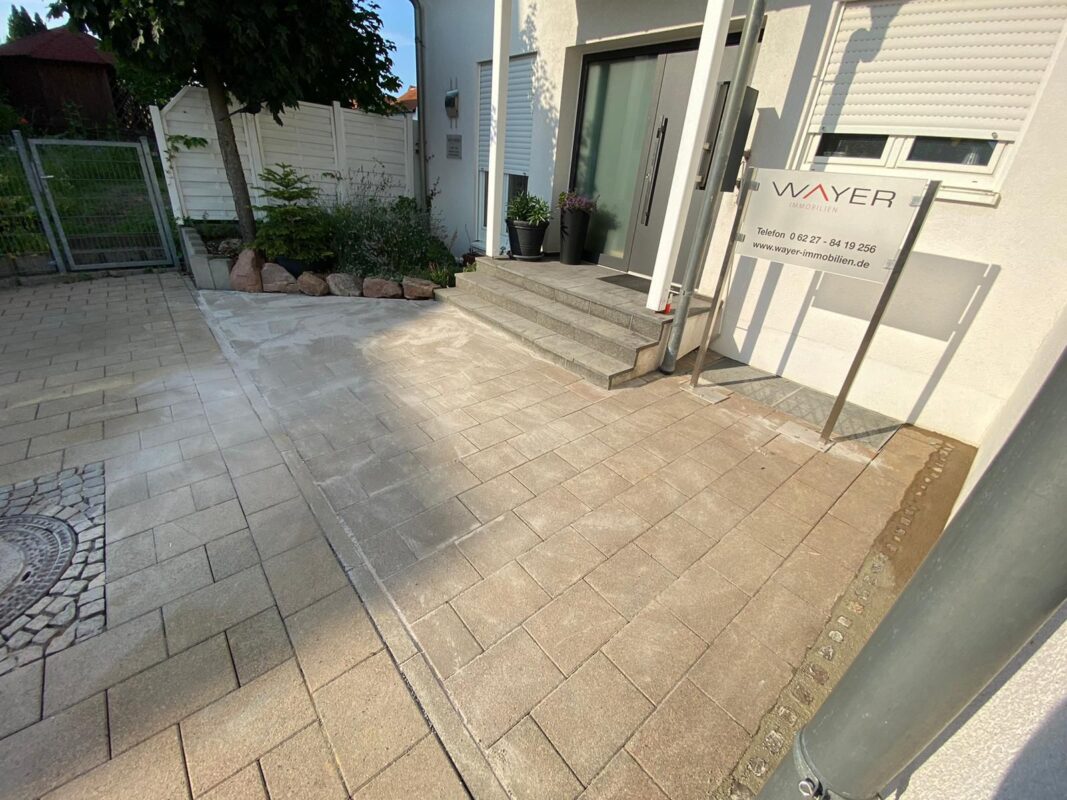 WhatsApp Image 2025-08-29 at 23.21.25 (2)