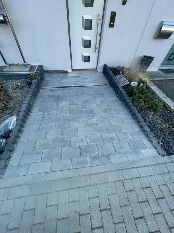 WhatsApp Image 2025-08-29 at 23.21.26 (1)