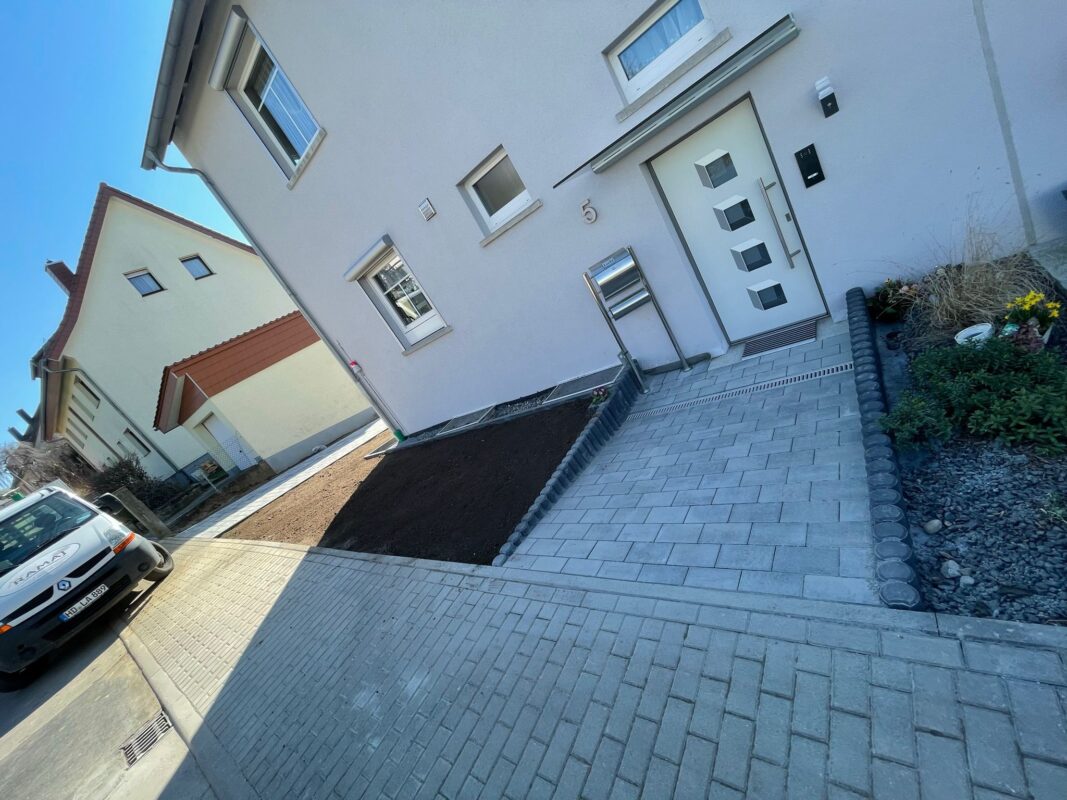 WhatsApp Image 2025-08-29 at 23.21.26 (2)