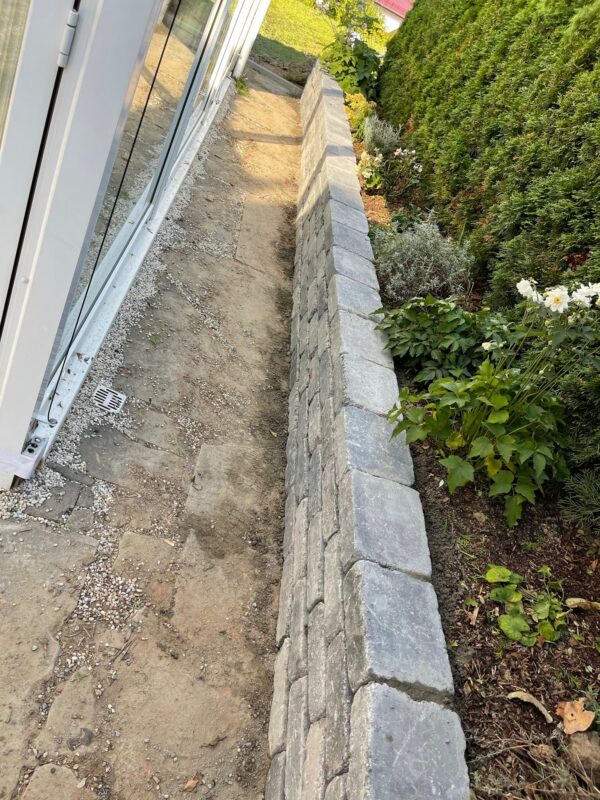 WhatsApp Image 2025-08-29 at 23.30.41 (1)