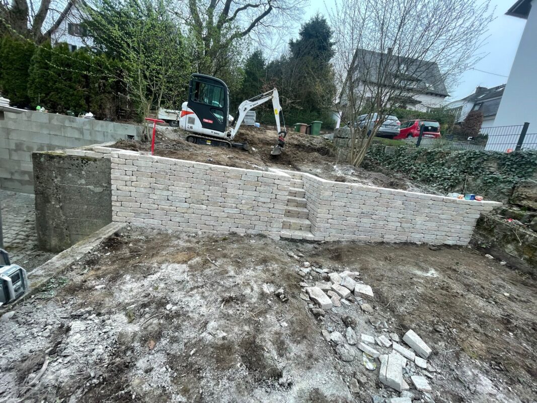 WhatsApp Image 2025-08-29 at 23.30.41 (2)