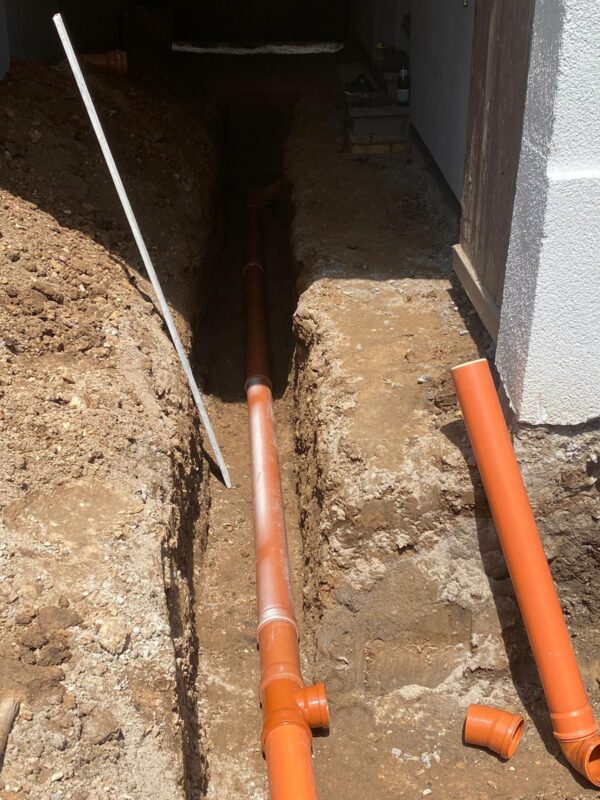 WhatsApp Image 2025-08-29 at 23.35.06 (2)